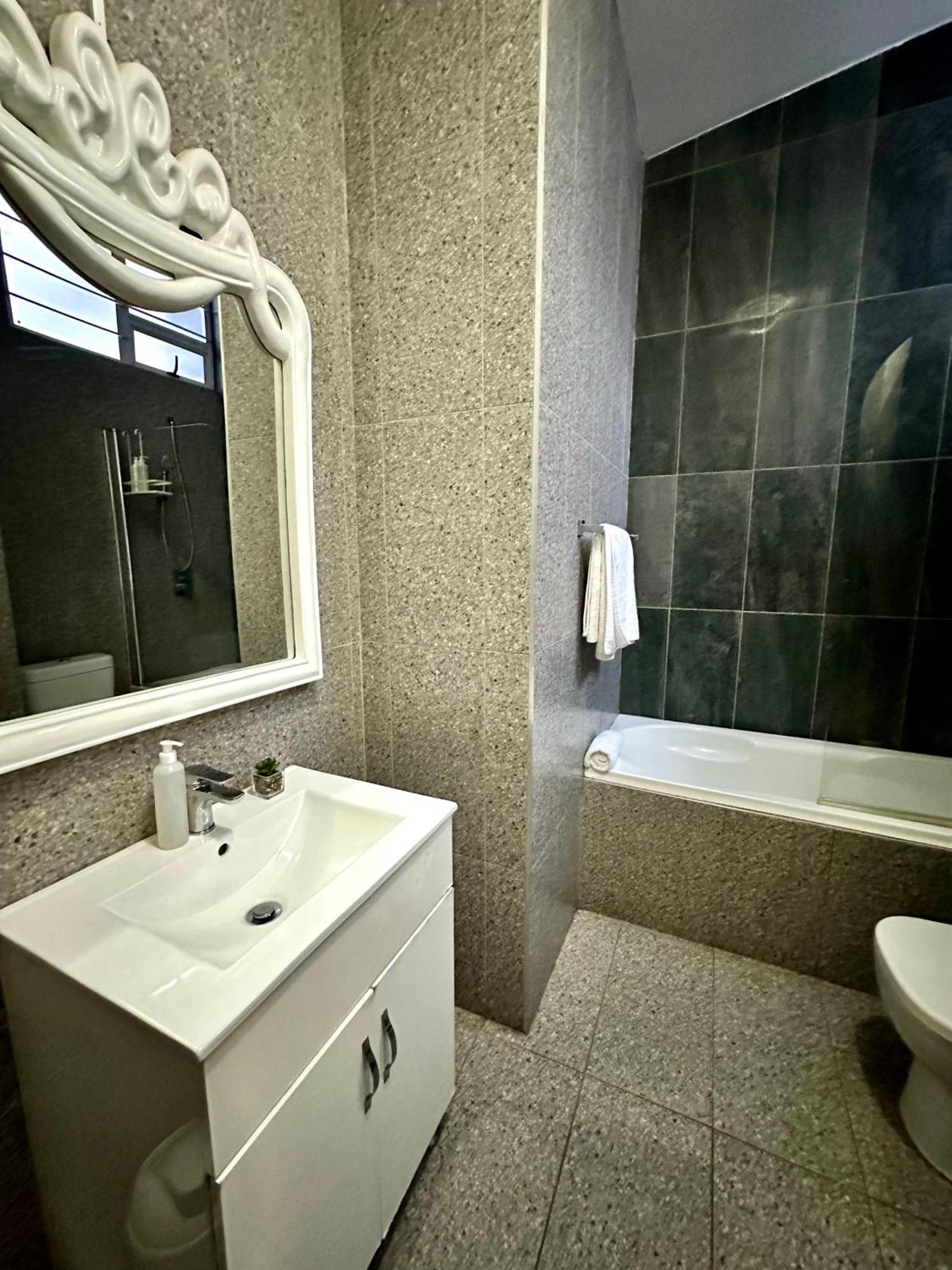 Musgrave Avenue Guest Lodge 다반 외부 사진
